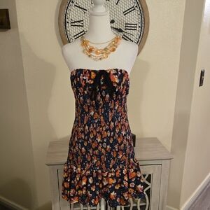 Elegant Strapless Floral Mini Dress NWT